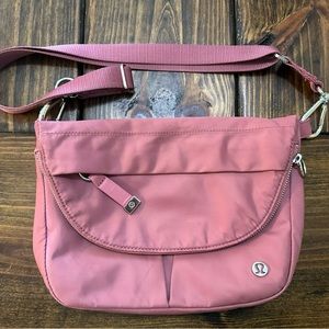 Lululemon All Night Festival Bag 5L pink / rose